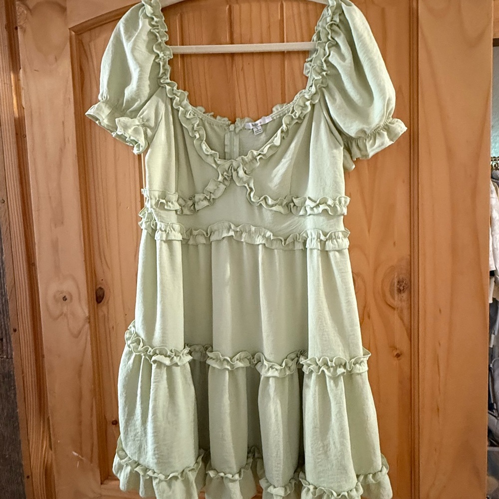Ruffle detail dress!